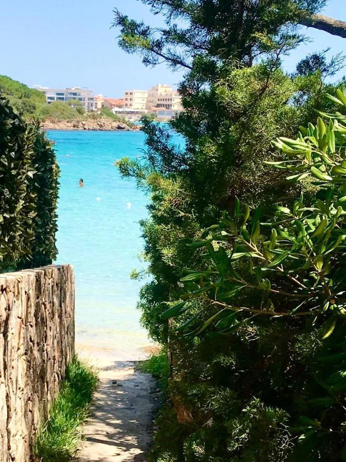 Le Stanze Del Mare Aparthotel Golfo Aranci Exterior photo
